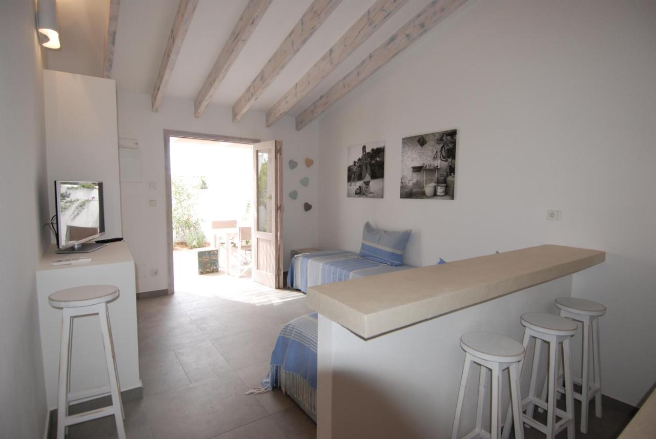 La Hacienda Aparthotel Sant Ferran de Ses Roques Luaran gambar
