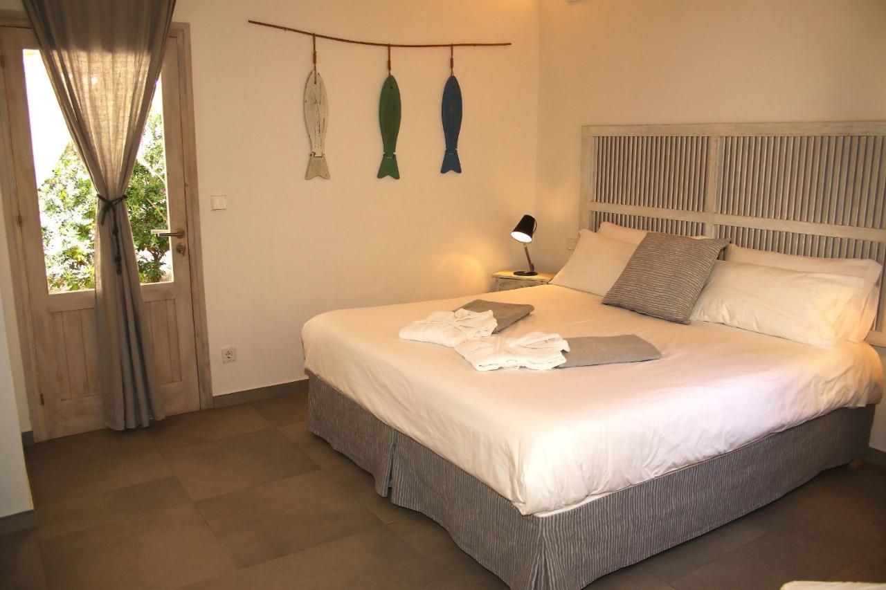 La Hacienda Aparthotel Sant Ferran de Ses Roques Luaran gambar
